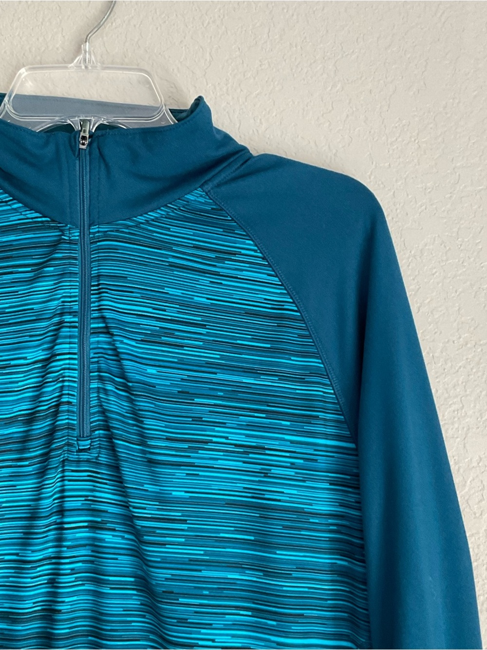 Champion Teal & Aqua Quarter-Zip Long Sleeve Sweatshirt women’s L - Picture 2 of 8
